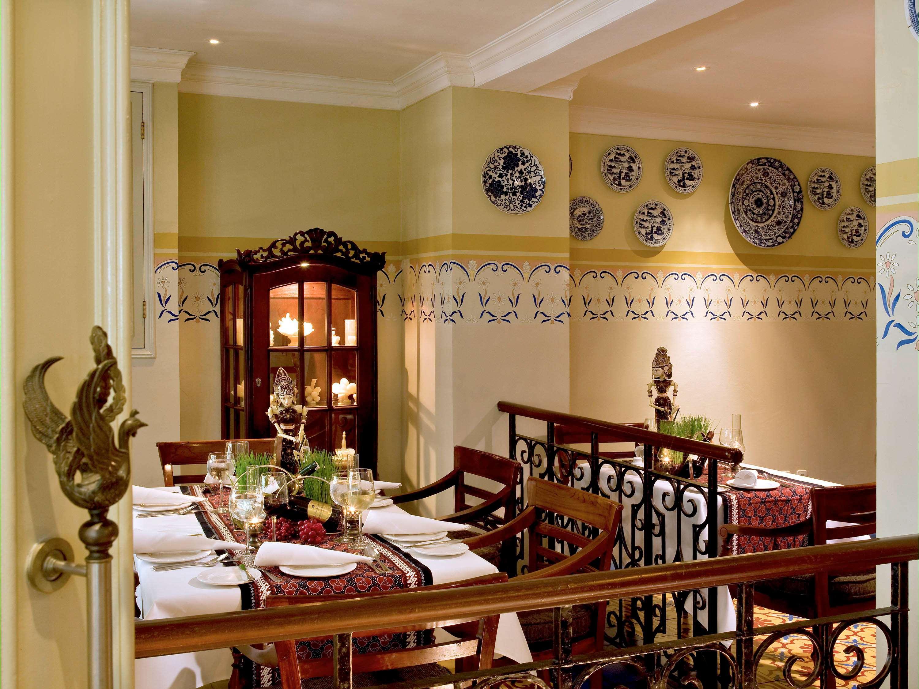 The Phoenix Hotel Yogyakarta - Handwritten Collection Exterior photo The restaurant
