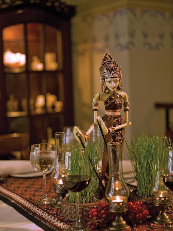 The Phoenix Hotel Yogyakarta - Handwritten Collection Exterior photo A traditional Sundanese puppet